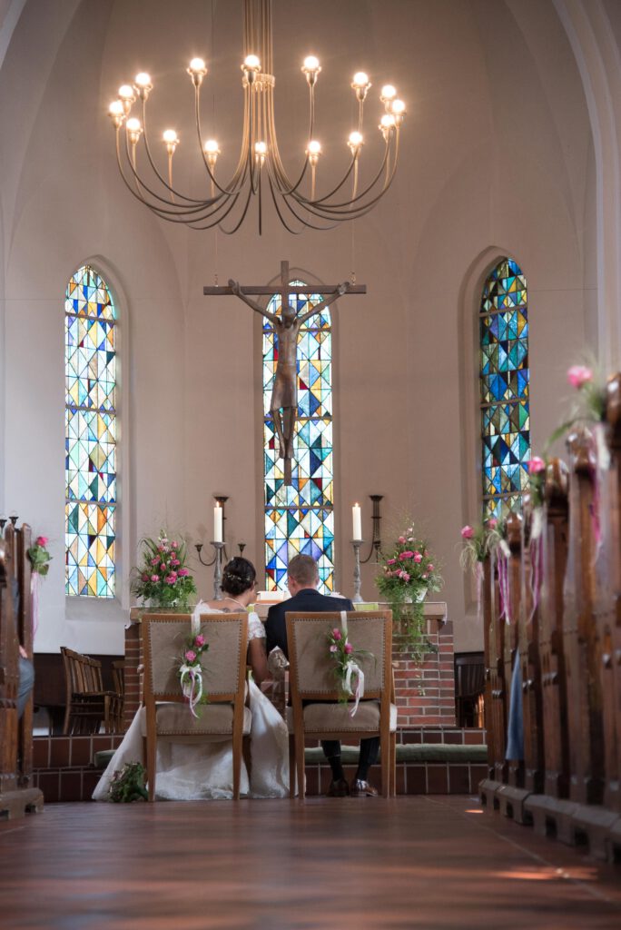 kirchliche Trauung, Hochzeitsreportage von Stark wie Zwei Hochzeitsfotografie